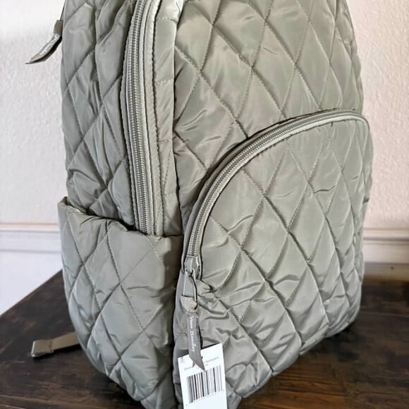 Vera Bradley Essential ultralight Backpack Sage-NWT - Picture 2 of 5